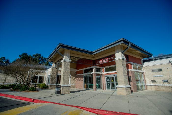 dacula branch exterior Exterior of a shopping center entrance.