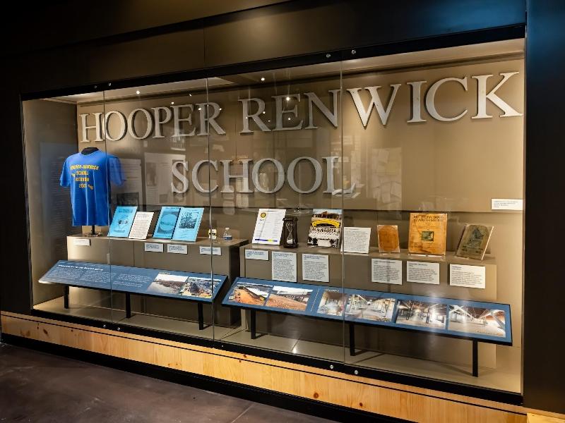 gwinnett library lawrenceville hooper renwick 42 scaled Hooper Renwick School historical museum display case